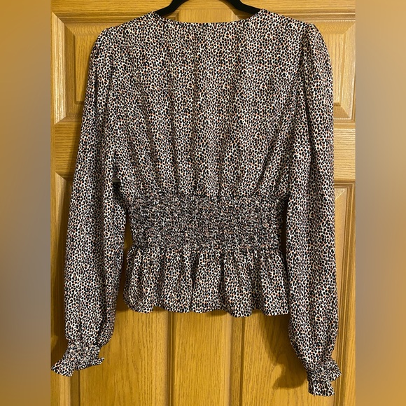 NWT BB Dakota by Steve Madden coral, black & white animal print blouse, Sz. Lg. - Picture 5 of 8